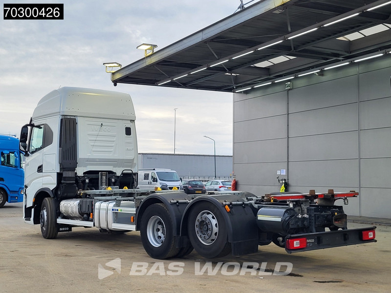 Iveco S-Way 510 6X2 Retarder Full Air Lift Axle BDF Euro 6 - Container transporter/ Swap body truck: picture 2 Iveco S-Way 510 6X2 Retarder Full Air Lift Axle BDF Euro 6 - Container transporter/ Swap body truck: picture 2