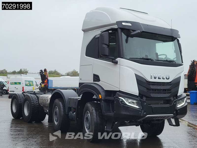 Iveco T-Way 510 8X4 NEW! Retarder Steelsuspension Big-Axle LED Euro 6 - Cab chassis truck: picture 3 Iveco T-Way 510 8X4 NEW! Retarder Steelsuspension Big-Axle LED Euro 6 - Cab chassis truck: picture 3