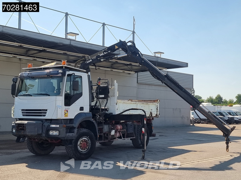 Iveco Trakker 310 4X4 Atlas 145.2-A2 Kran Crane 4x4 Big axle 6m3 3 sided tipper - Tipper, Crane truck: picture 5 Iveco Trakker 310 4X4 Atlas 145.2-A2 Kran Crane 4x4 Big axle 6m3 3 sided tipper - Tipper, Crane truck: picture 5