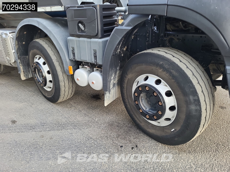 Concrete mixer truck Iveco X-Way 400 X-Way 8X4 Liebherr 9m3 Big-Axle Steelsuspension Euro 6: picture 18