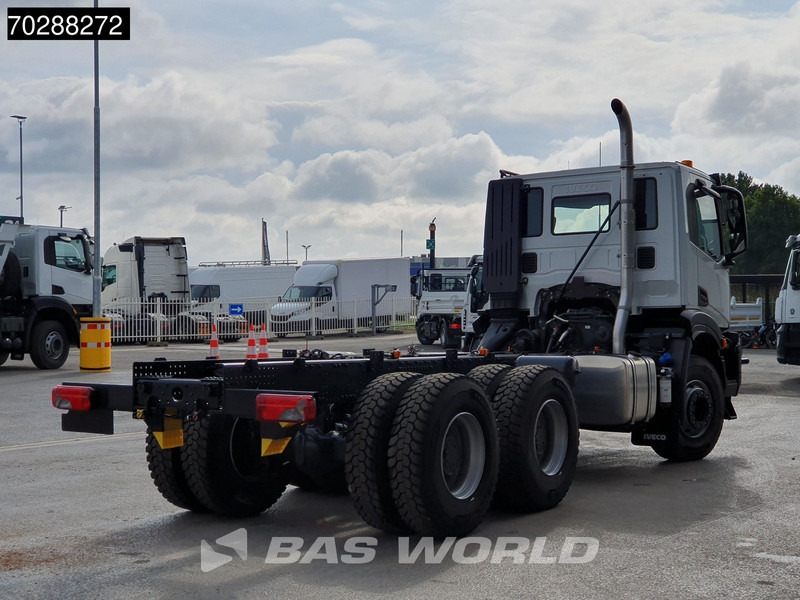Iveco X-Way 460 6X4 New! Retarder steelsuspension Big-Axle Automatic Navi Euro 6 - Cab chassis truck: picture 5 Iveco X-Way 460 6X4 New! Retarder steelsuspension Big-Axle Automatic Navi Euro 6 - Cab chassis truck: picture 5