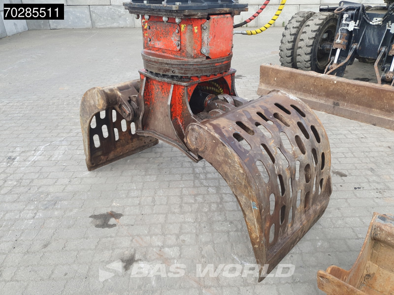 Wheel excavator Komatsu PW118 MR -11: picture 12