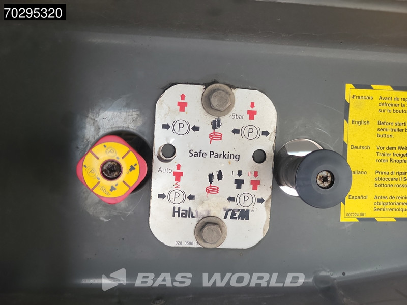 Refrigerator semi-trailer LAMBERET SR2B Doppelstock: picture 18 Refrigerator semi-trailer LAMBERET SR2B Doppelstock: picture 18