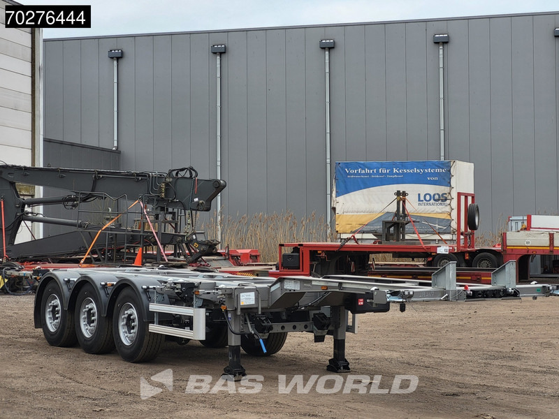 Lecitrailer SR3EC 3 axles UNUSED Liftachse Multi'45 - Container transporter/ Swap body semi-trailer: picture 3 Lecitrailer SR3EC 3 axles UNUSED Liftachse Multi'45 - Container transporter/ Swap body semi-trailer: picture 3