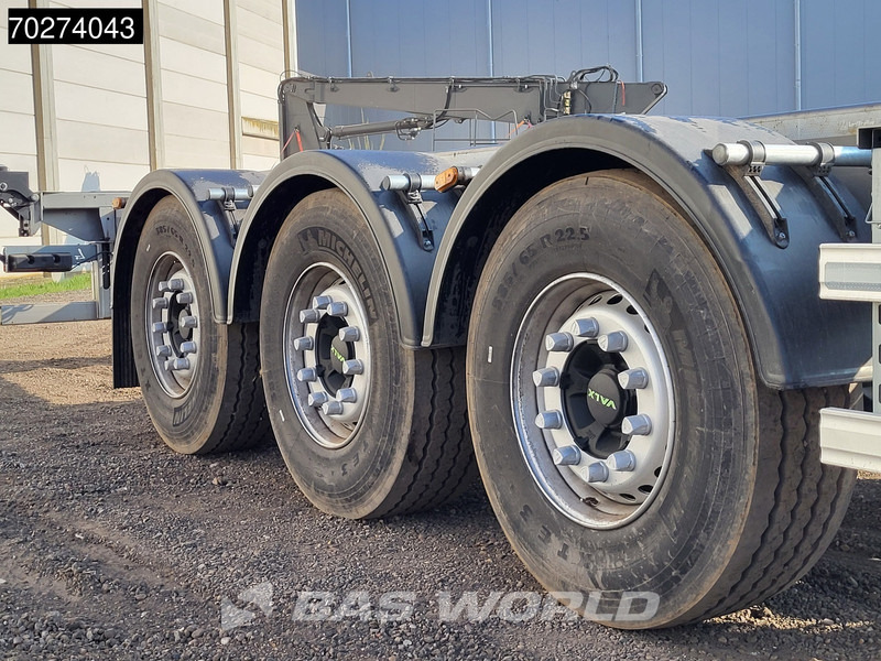 Container transporter/ Swap body semi-trailer Lecitrailer SR3EC 3 axles UNUSED Liftachse Multi'45: picture 17