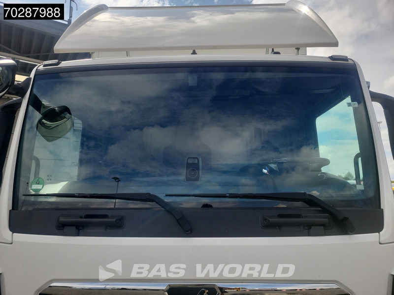 Box truck MAN TGL 12.250 4X2 12tonner Automatic 1500kg Tailgate Euro 6: picture 9