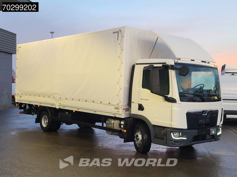 MAN TGL 12.250 4X2 Low Mileage! 12 Tons Automatic 1500kg Ladebordwand Euro 6 - Curtainsider truck: picture 3 MAN TGL 12.250 4X2 Low Mileage! 12 Tons Automatic 1500kg Ladebordwand Euro 6 - Curtainsider truck: picture 3