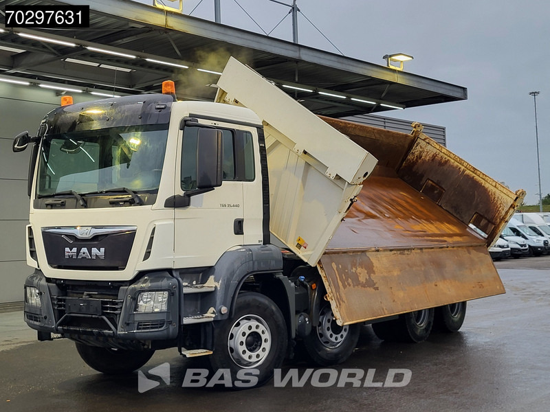 MAN TGS 35.440 8X4 12m3 Meiller 2 Way tipper Big-Axle Navi Euro 6 - Tipper: picture 3 MAN TGS 35.440 8X4 12m3 Meiller 2 Way tipper Big-Axle Navi Euro 6 - Tipper: picture 3