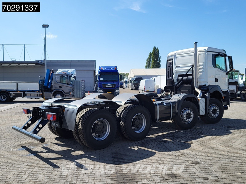 MAN TGS 41.400 8X4 New! Steelsuspension Big-Axle Manual Euro 2 - Cab chassis truck: picture 5 MAN TGS 41.400 8X4 New! Steelsuspension Big-Axle Manual Euro 2 - Cab chassis truck: picture 5