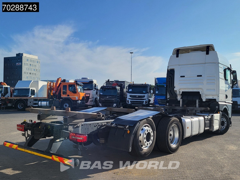 MAN TGX 26.470 6X2 BDF Retarder Lift-Axle LED Standairco Automatic Euro 6 - Container transporter/ Swap body truck: picture 5 MAN TGX 26.470 6X2 BDF Retarder Lift-Axle LED Standairco Automatic Euro 6 - Container transporter/ Swap body truck: picture 5