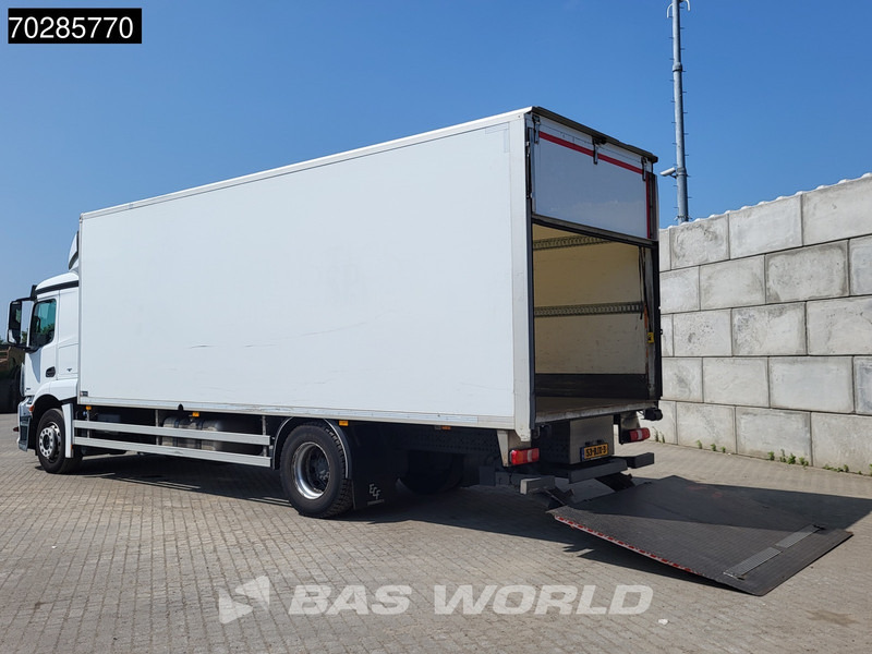 Mercedes-Benz Actros 2124 Actros 4X2 19tons NL-Truck 2000kg Tailgate Automatic Euro 6 - Box truck: picture 3 Mercedes-Benz Actros 2124 Actros 4X2 19tons NL-Truck 2000kg Tailgate Automatic Euro 6 - Box truck: picture 3