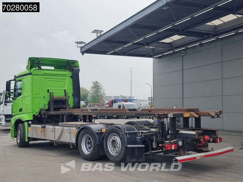 Container transporter/ Swap body truck Mercedes-Benz Actros 2545 6X2 Hydraulic Liftable BDF system Lift+steering axle ADR Euro 6: picture 6