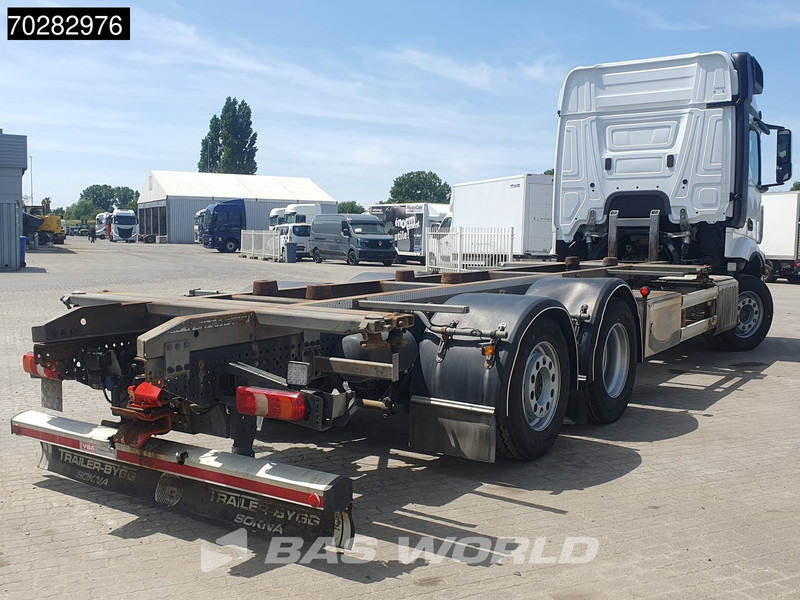 Mercedes-Benz Actros 2548 Actros 6X2 BDF ACC Xenon Liftachse Euro 6 - Container transporter/ Swap body truck: picture 5 Mercedes-Benz Actros 2548 Actros 6X2 BDF ACC Xenon Liftachse Euro 6 - Container transporter/ Swap body truck: picture 5
