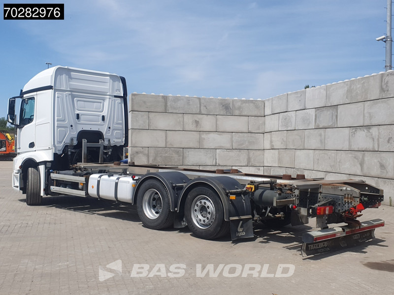 Mercedes-Benz Actros 2548 Actros 6X2 BDF ACC Xenon Liftachse Euro 6 - Container transporter/ Swap body truck: picture 2 Mercedes-Benz Actros 2548 Actros 6X2 BDF ACC Xenon Liftachse Euro 6 - Container transporter/ Swap body truck: picture 2