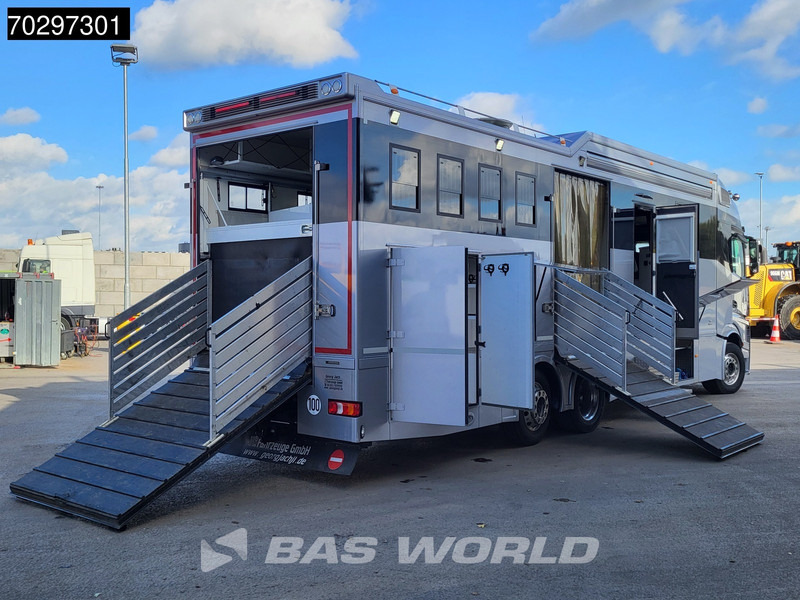 Mercedes-Benz Actros 2551 6X2 Pferdetransport Horse truck + Living Standairco Navi ACC Automatic Euro 6 - Horse truck: picture 5 Mercedes-Benz Actros 2551 6X2 Pferdetransport Horse truck + Living Standairco Navi ACC Automatic Euro 6 - Horse truck: picture 5