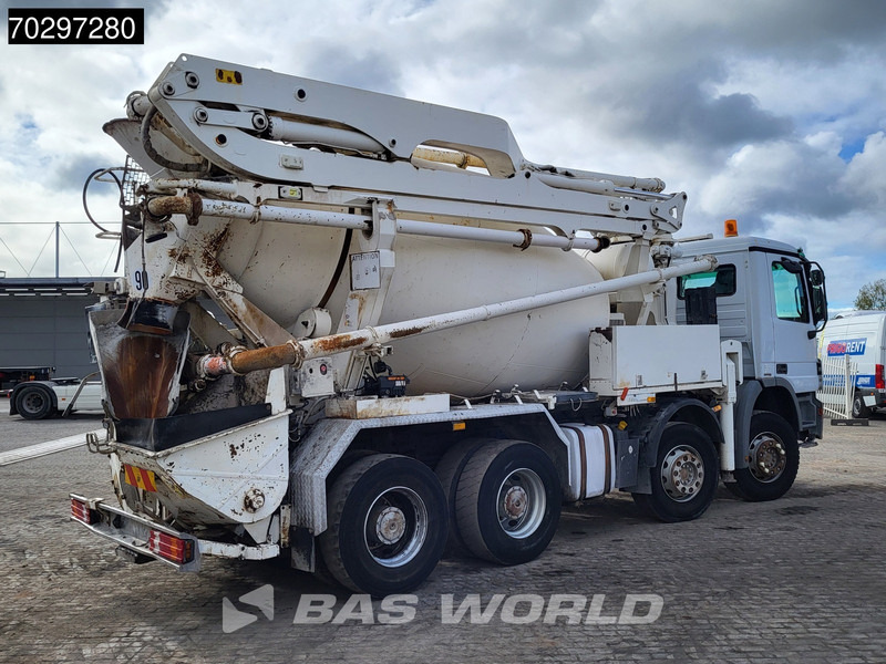 Mercedes-Benz Actros 3241 8X4 7m3 Putzmeister TMM 21-3 Retarder Big-Axle 3-Pedals Steelsuspension Euro 4 - Concrete mixer truck: picture 5 Mercedes-Benz Actros 3241 8X4 7m3 Putzmeister TMM 21-3 Retarder Big-Axle 3-Pedals Steelsuspension Euro 4 - Concrete mixer truck: picture 5
