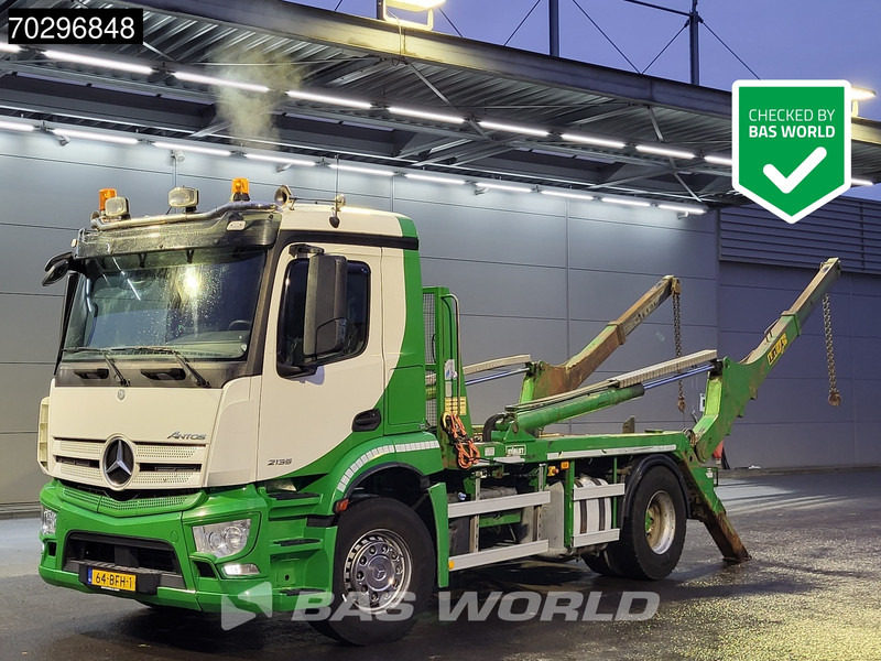 Mercedes-Benz Antos 2135 4X2 NL-Truck HYVA NG 2014-TA-XL Automatic Euro 6 - Skip loader truck: picture 1 Mercedes-Benz Antos 2135 4X2 NL-Truck HYVA NG 2014-TA-XL Automatic Euro 6 - Skip loader truck: picture 1