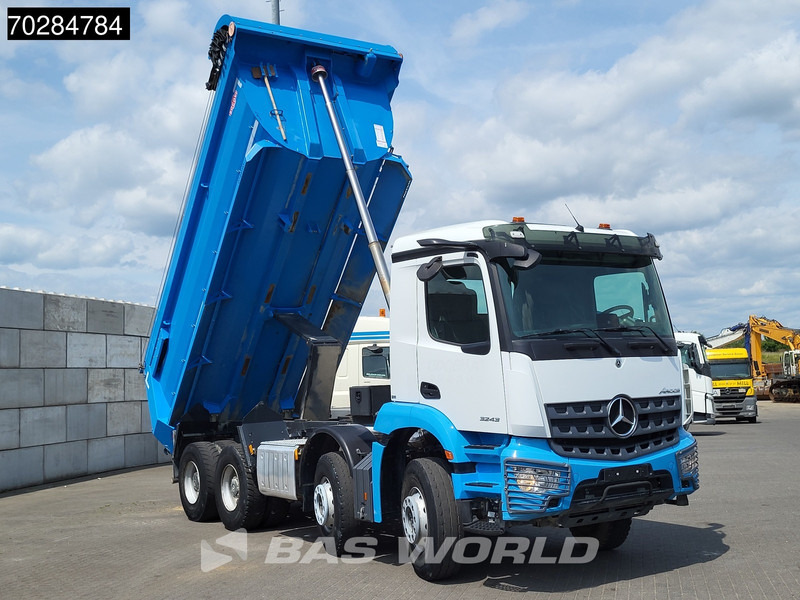 Mercedes-Benz Arocs 3243 8X4 16m3 tipper Big-Axle Steelsuspension Automatic Navi Euro 6 - Tipper: picture 3 Mercedes-Benz Arocs 3243 8X4 16m3 tipper Big-Axle Steelsuspension Automatic Navi Euro 6 - Tipper: picture 3