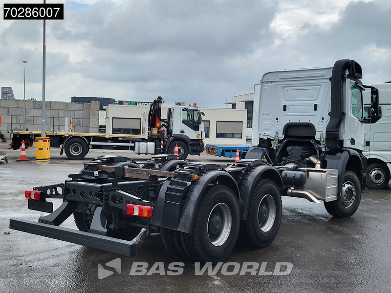 Mercedes-Benz Arocs 3342 6X4 NEW 6x4 chassis Big-Axle Automatic Steel suspension Euro 3 - Cab chassis truck: picture 5 Mercedes-Benz Arocs 3342 6X4 NEW 6x4 chassis Big-Axle Automatic Steel suspension Euro 3 - Cab chassis truck: picture 5