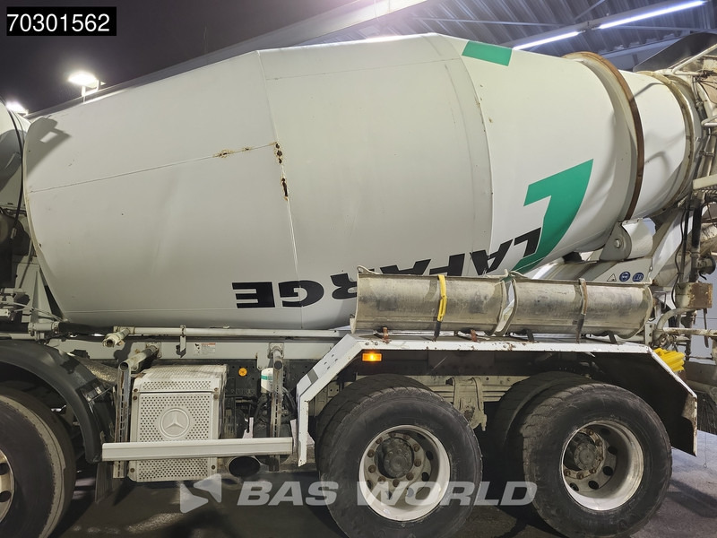 Mercedes-Benz Axor 3240 8X4 9m3 Liebherr mixer Steel suspension Manual Euro 5 - Concrete mixer truck: picture 3 Mercedes-Benz Axor 3240 8X4 9m3 Liebherr mixer Steel suspension Manual Euro 5 - Concrete mixer truck: picture 3