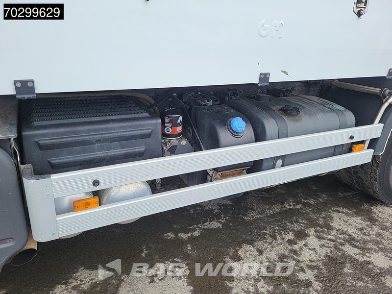 Tank truck for transportation of fuel Renault Premium 340 6X2 18540 Liter Fuel tanker Retarder ADR Manual Euro 5: picture 20 Tank truck for transportation of fuel Renault Premium 340 6X2 18540 Liter Fuel tanker Retarder ADR Manual Euro 5: picture 20