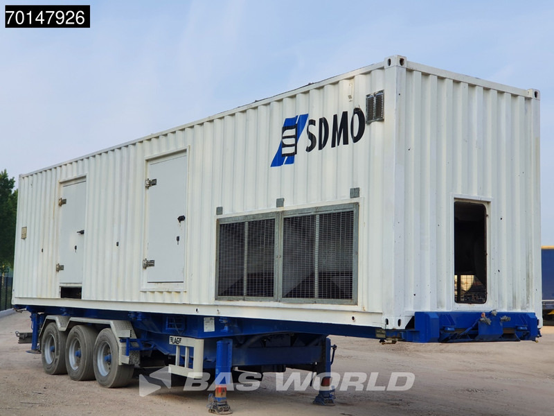 SDMO 51.2L70-4P 2600 KVA - ENGINE NEEDS REPAIR - Generator set: picture 5 SDMO 51.2L70-4P 2600 KVA - ENGINE NEEDS REPAIR - Generator set: picture 5