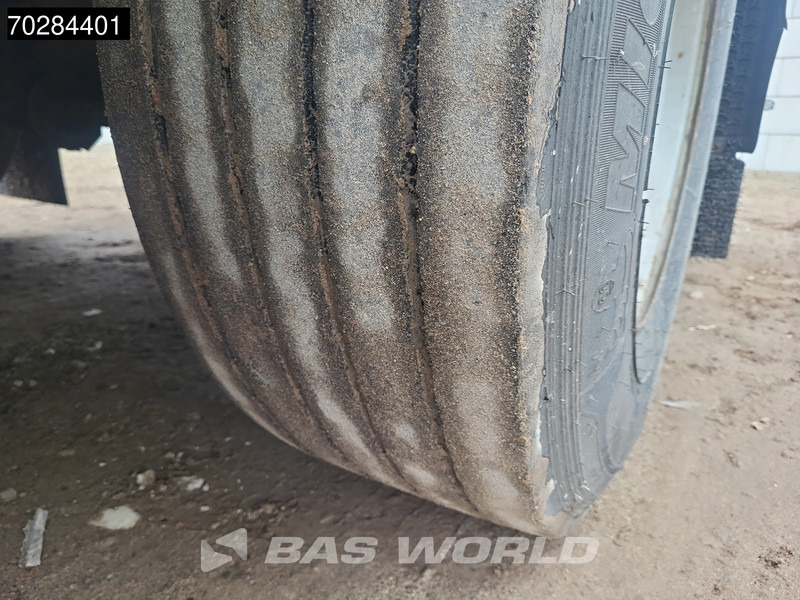 Refrigerator semi-trailer Schmitz Cargobull SCB*S3B 3 axles Doppelstock Doppelverdampfer Blumenbreit Palettenkasten: picture 19 Refrigerator semi-trailer Schmitz Cargobull SCB*S3B 3 axles Doppelstock Doppelverdampfer Blumenbreit Palettenkasten: picture 19