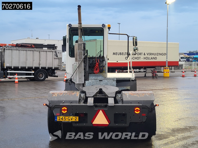 Terberg YT182 4X2 - Terminal tractor: picture 5 Terberg YT182 4X2 - Terminal tractor: picture 5
