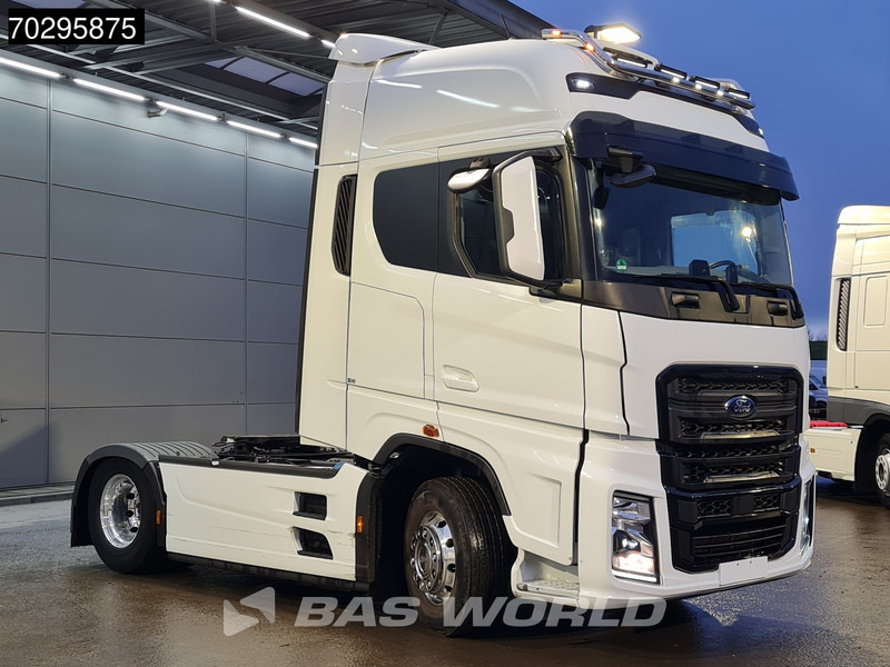 Ford F-Max 500 4X2 Retarder 2x Tanks Standklima Euro 6 - Tractor unit: picture 3 Ford F-Max 500 4X2 Retarder 2x Tanks Standklima Euro 6 - Tractor unit: picture 3