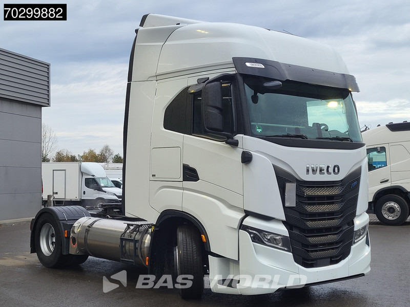 Iveco S-Way 460 4X2 LNG! Retarder 2x Tanks Standklima - Tractor unit: picture 3 Iveco S-Way 460 4X2 LNG! Retarder 2x Tanks Standklima - Tractor unit: picture 3