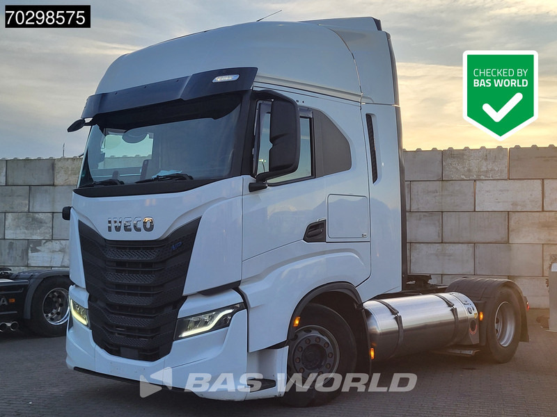 Iveco S-Way 460 4X2 LNG! Retarder 2x Tanks Standklima - Tractor unit: picture 1 Iveco S-Way 460 4X2 LNG! Retarder 2x Tanks Standklima - Tractor unit: picture 1