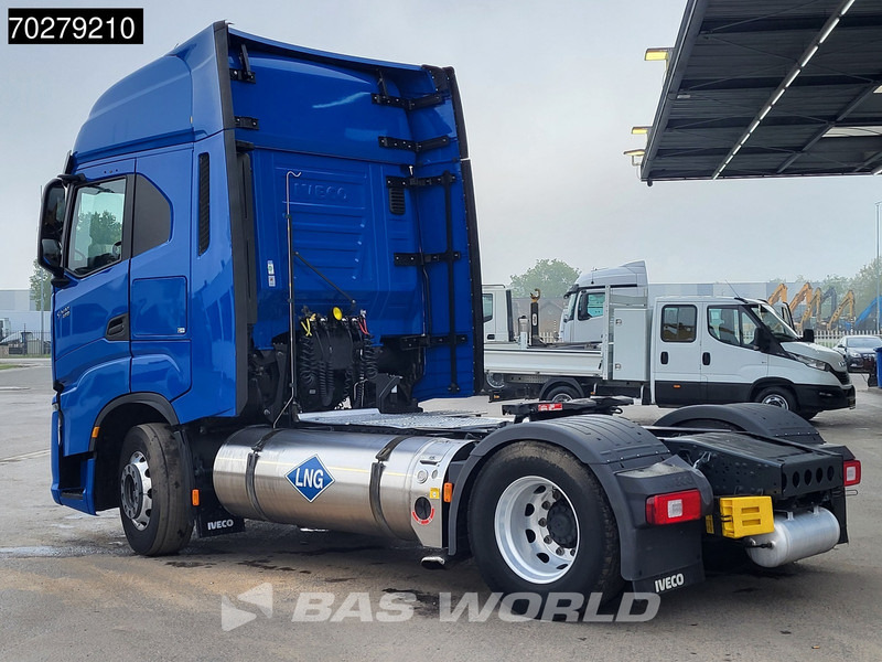 Iveco S-Way 460 4X2 Retarder 2x LNG Tanks Alcoa - Tractor unit: picture 2 Iveco S-Way 460 4X2 Retarder 2x LNG Tanks Alcoa - Tractor unit: picture 2