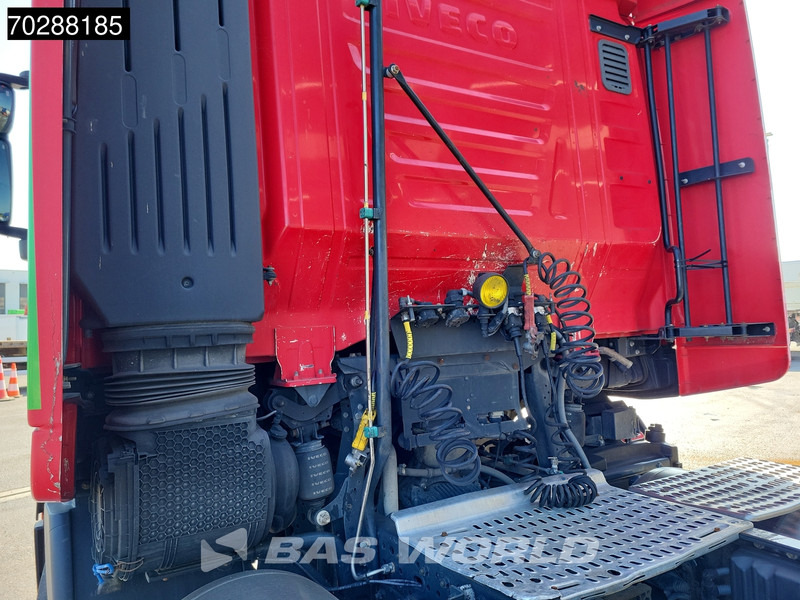 Tractor unit Iveco Stralis 400 4X2 Retarder 2xTanks LNG ACC Euro 6: picture 11