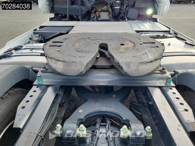 MAN TGX 18.480 4X2 GM Retarder Full-Air 2x Tanks Standklima LED - Tractor unit: picture 5 MAN TGX 18.480 4X2 GM Retarder Full-Air 2x Tanks Standklima LED - Tractor unit: picture 5