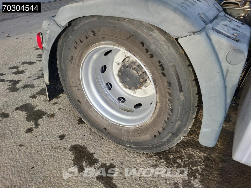 Tractor unit MAN TGX 18.500 4X2 XLX Retarder 2xTanks: picture 17 Tractor unit MAN TGX 18.500 4X2 XLX Retarder 2xTanks: picture 17