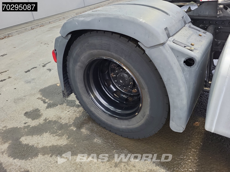 MAN TGX 18.500 4X2 XXL Mega Retarder 2x Tanks Full-Air on lease MAN TGX 18.500 4X2 XXL Mega Retarder 2x Tanks Full-Air: picture 11 MAN TGX 18.500 4X2 XXL Mega Retarder 2x Tanks Full-Air on lease MAN TGX 18.500 4X2 XXL Mega Retarder 2x Tanks Full-Air: picture 11