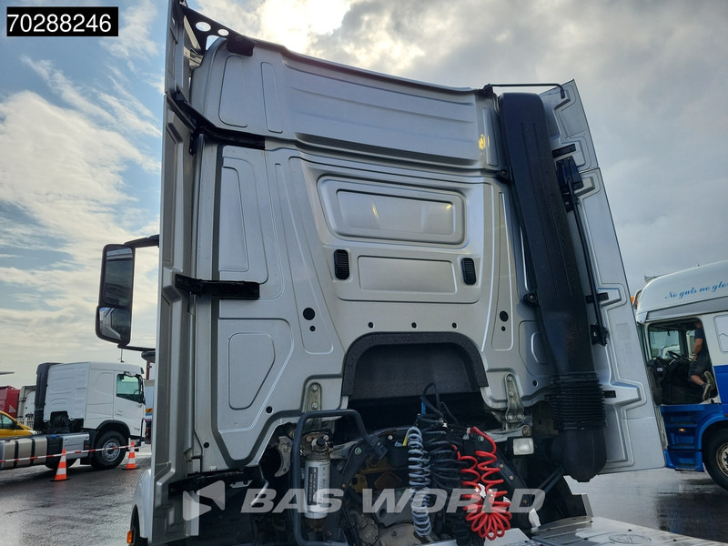 Mercedes-Benz Actros 1843 4X2 StreamSpace Euro 6 - Tractor unit: picture 5 Mercedes-Benz Actros 1843 4X2 StreamSpace Euro 6 - Tractor unit: picture 5