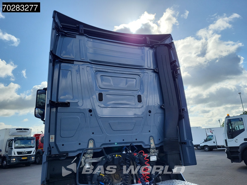 Mercedes-Benz Actros 1845 4X2 BigSpace Retarder 2x Tanks Standklima ACC Euro 6 - Tractor unit: picture 3 Mercedes-Benz Actros 1845 4X2 BigSpace Retarder 2x Tanks Standklima ACC Euro 6 - Tractor unit: picture 3