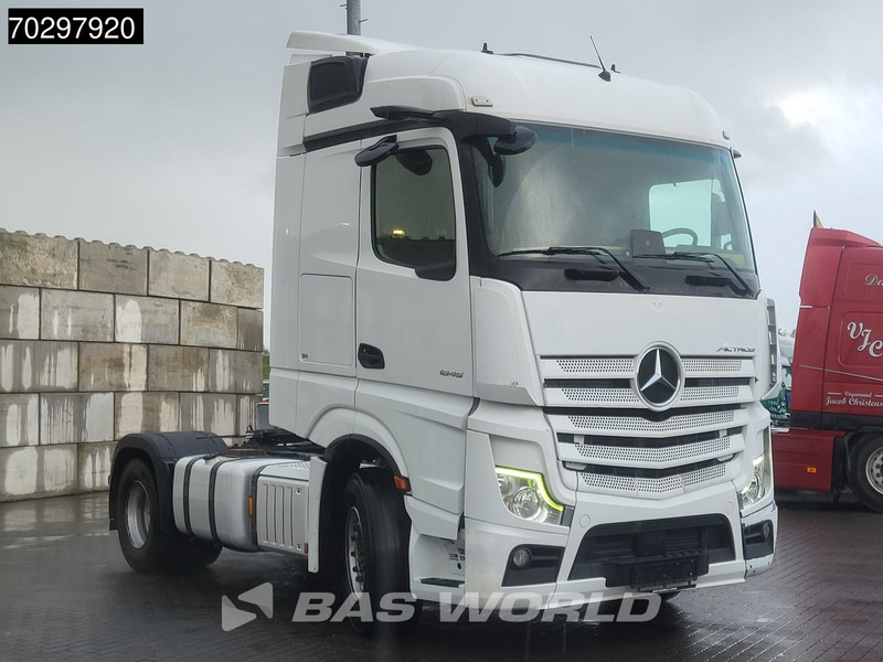 Mercedes-Benz Actros 1845 4X2 StreamSpace 2xTanks Standairco MirrorCam Navi PPC Euro 6 - Tractor unit: picture 3 Mercedes-Benz Actros 1845 4X2 StreamSpace 2xTanks Standairco MirrorCam Navi PPC Euro 6 - Tractor unit: picture 3