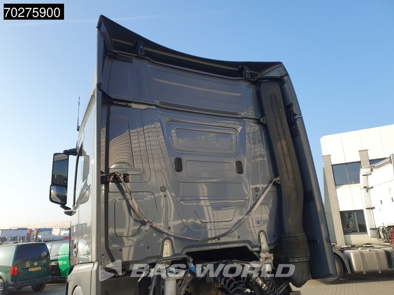 Mercedes-Benz Actros 1851 4X2 BigSpace 2x Tanks - Tractor unit: picture 5 Mercedes-Benz Actros 1851 4X2 BigSpace 2x Tanks - Tractor unit: picture 5