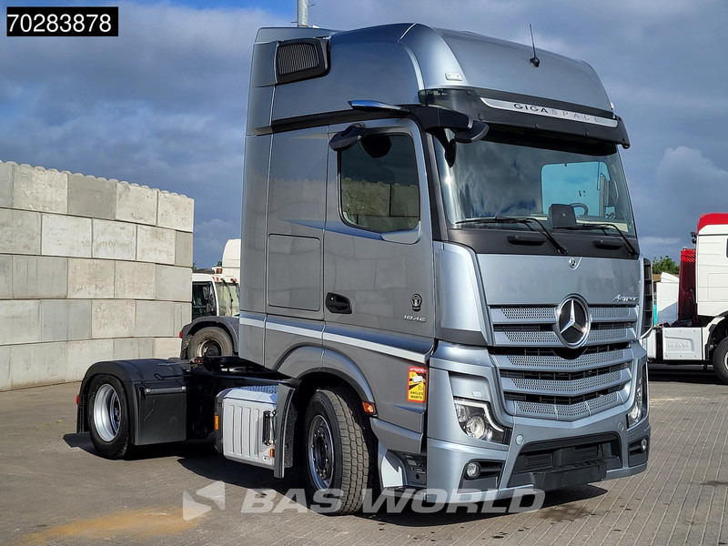 Mercedes-Benz Actros 1945 4X2 GigaSpace Mirrorcam 100% Tyres! - Tractor unit: picture 3 Mercedes-Benz Actros 1945 4X2 GigaSpace Mirrorcam 100% Tyres! - Tractor unit: picture 3