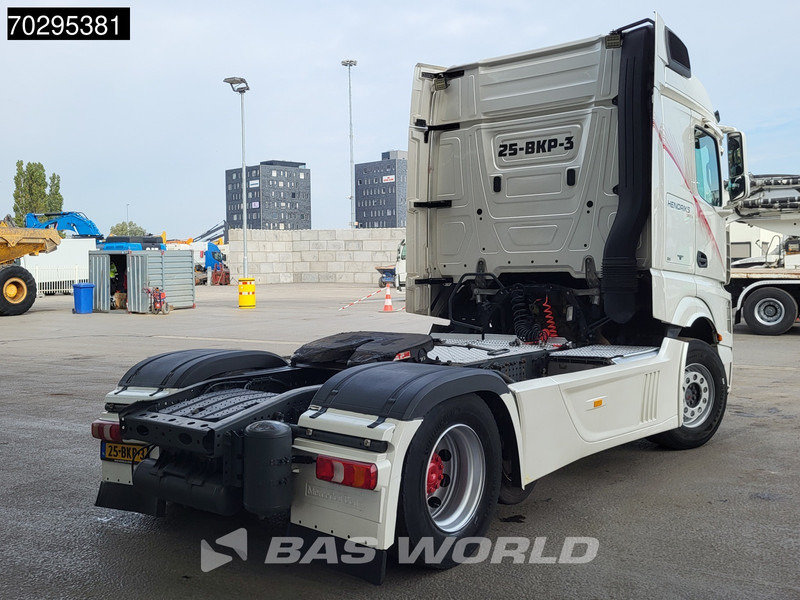 Mercedes-Benz Actros 2348 6X2 StreamSpace NL-Truck Midlift Xenon Euro 6 - Tractor unit: picture 5 Mercedes-Benz Actros 2348 6X2 StreamSpace NL-Truck Midlift Xenon Euro 6 - Tractor unit: picture 5