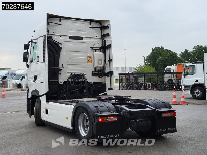 Renault T 520 4X2 Retarder 2xTanks Standklima LED Euro 6 - Tractor unit: picture 2 Renault T 520 4X2 Retarder 2xTanks Standklima LED Euro 6 - Tractor unit: picture 2