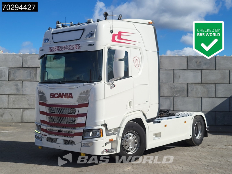 Scania R450 R 4X2 Retarder 2xTanks Leder ACC Hydraulic Euro 6 - Tractor unit: picture 1 Scania R450 R 4X2 Retarder 2xTanks Leder ACC Hydraulic Euro 6 - Tractor unit: picture 1
