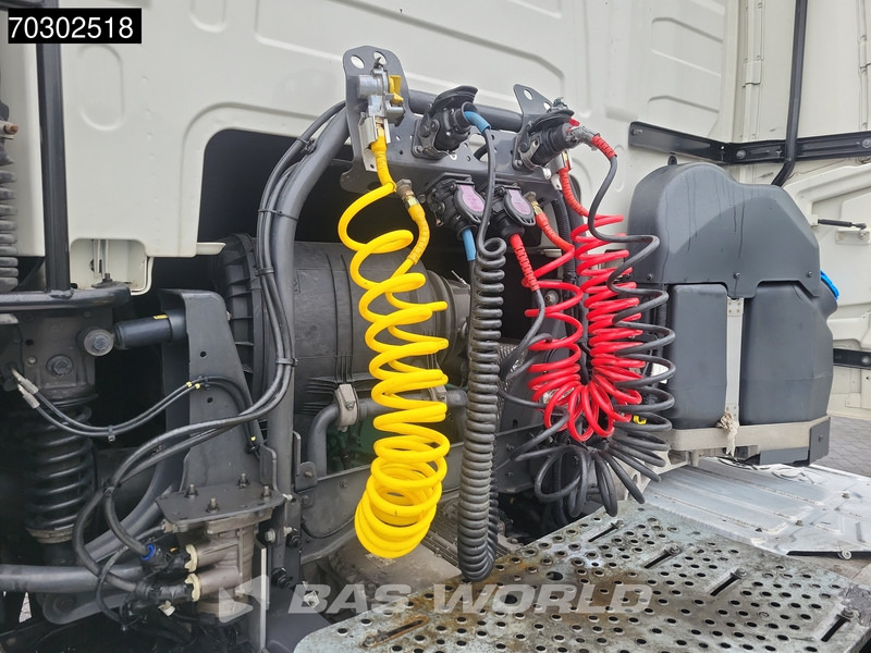 Tractor unit Volvo FH 460 4X2 XL VEB+ 2xTanks: picture 11 Tractor unit Volvo FH 460 4X2 XL VEB+ 2xTanks: picture 11