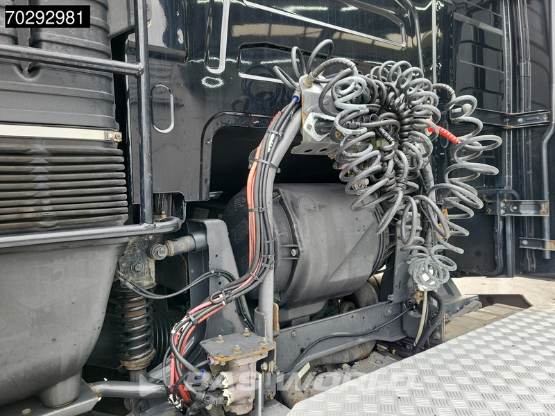 Tractor unit Volvo FH16 750 6X2 NL-Truck APK 07-2026! Full-Air Retarder VEB+ Big-Axle 2x Tanks Liftachse Xenon Euro 6: picture 6