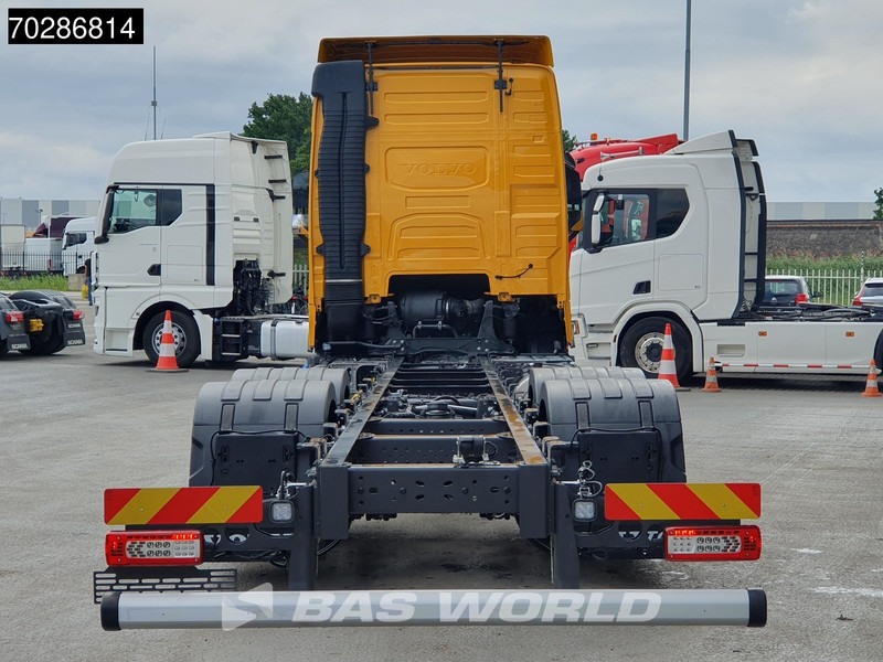 New Cab chassis truck Volvo FH 460 6X2 NEW chassis! Full air Suspension Lift-Axle Navi ACC LED Euro 6: picture 10