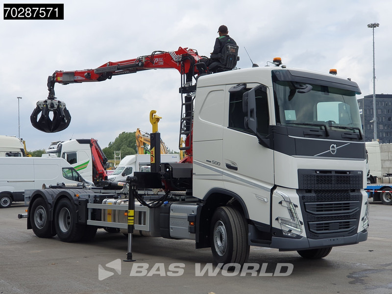 Volvo FH 500 6X2 Penz Crane 15Z9.50R HYVA 20-57-S Hooklift Lift+steering Automatic Euro 6 - Hook lift truck, Crane truck: picture 3 Volvo FH 500 6X2 Penz Crane 15Z9.50R HYVA 20-57-S Hooklift Lift+steering Automatic Euro 6 - Hook lift truck, Crane truck: picture 3