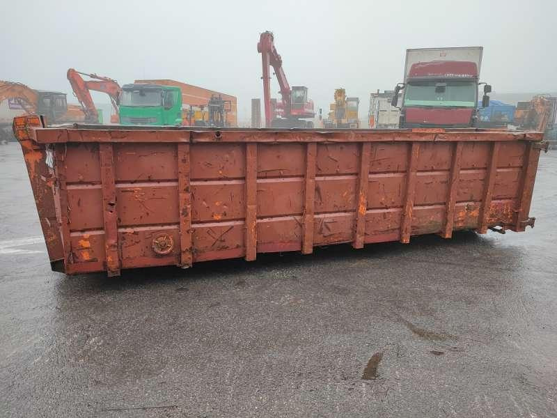 15 M2 - Roll-off container: picture 1 15 M2 - Roll-off container: picture 1