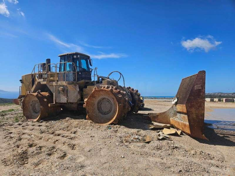Caterpillar 836H - Compactor: picture 1 Caterpillar 836H - Compactor: picture 1
